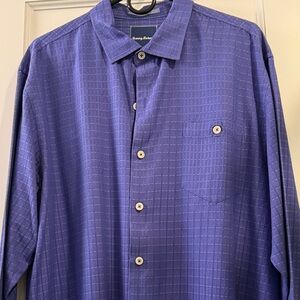 Tommy Bahama Blue Patterned Button Down Shirt